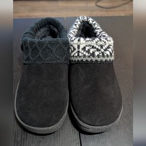 Mixed Style Clarks Suede Slip-On Mules with Knit Cuff
